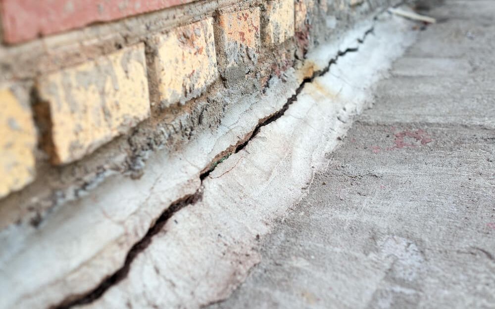 cracks along a homes foundation