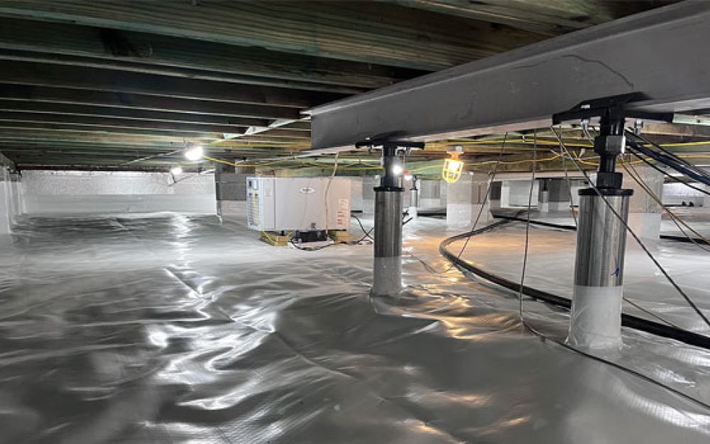 Crawl Space Encapsulation with Jacks