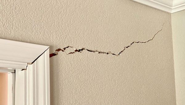 Structural Repair - Drywall Crack